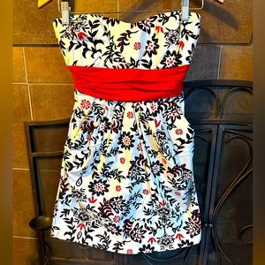 Speechless Strapless Black Red White Floral Print Dress Womens Sz 11Cotton Blend